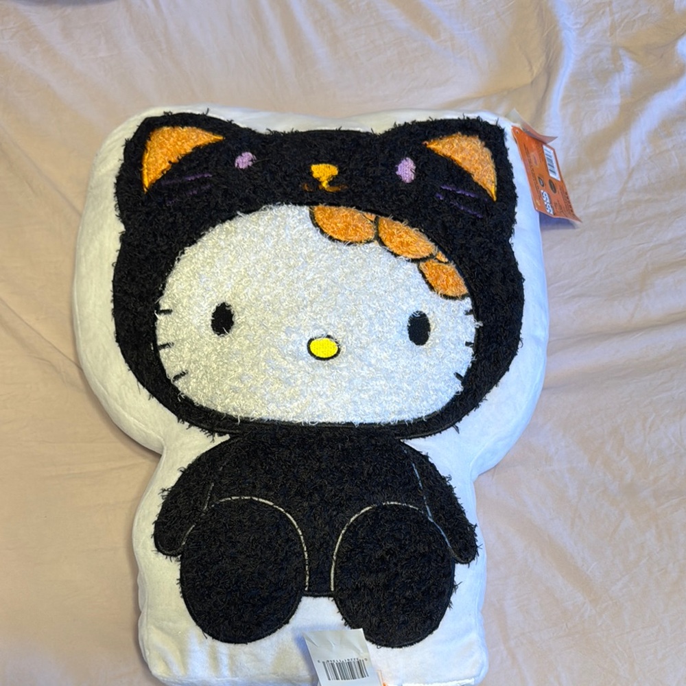 Hello Kitty Halloween Pillow